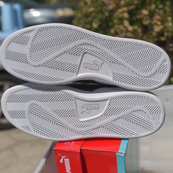 PUMA Men's Smash v2 Sneaker Leather in White - Picture 6 of 6